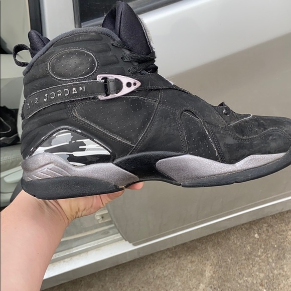 Jordan Retro 8 Chrome’s - Picture 4 of 5